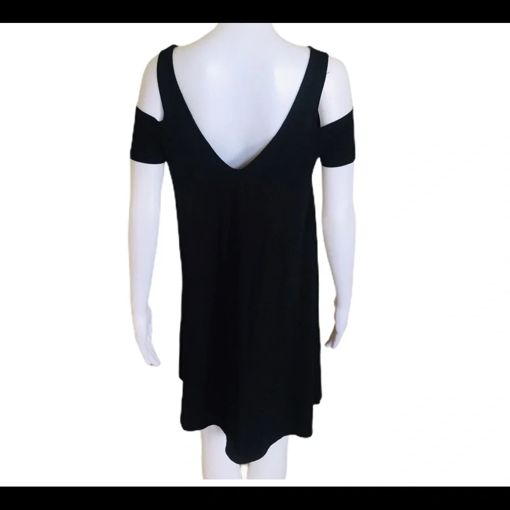 AMERICAN EAGLE OUTFITTERS Swing Dress With Cold Shoulder Detail Black Size Small - Picture 5 of 13